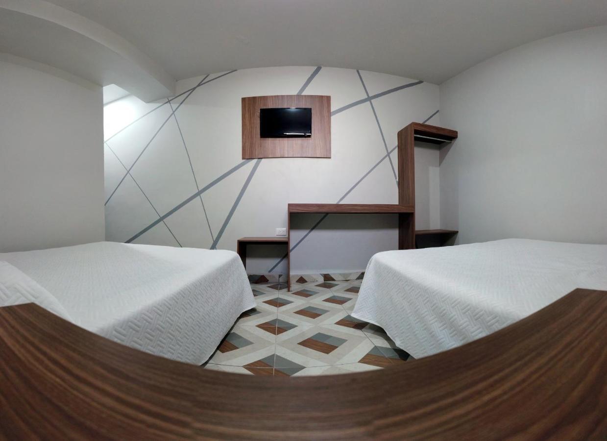 Hotel Town Express デュランゴ エクステリア 写真